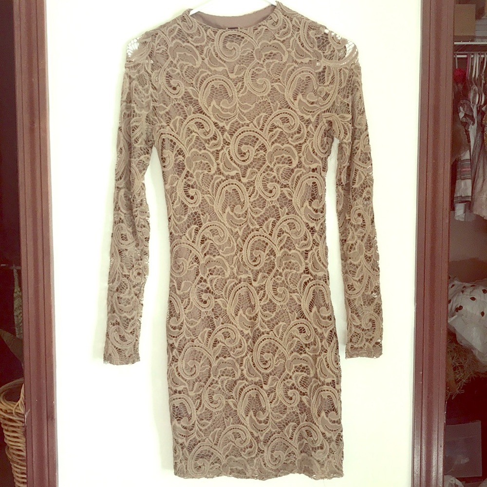 lace dress